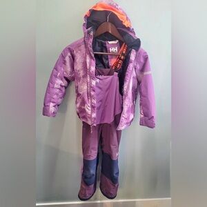 Helly Hansen Girls size 7 winter jacket and snow pants